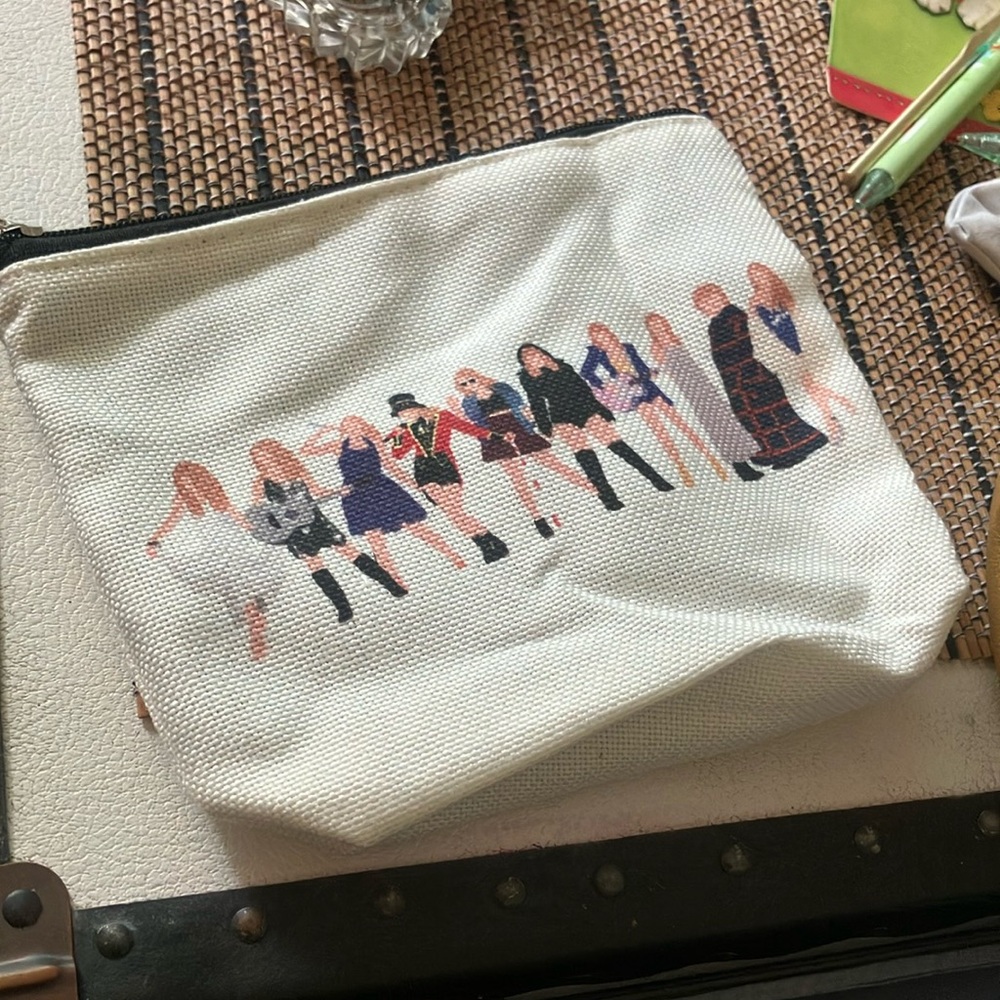 Taylor Swift White Cosmetic Bag with Character Design